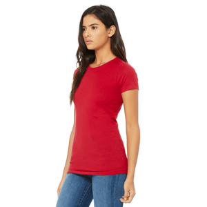 6004 Bella+Canvas Women's The Favorite Tee Red (Latina Model 3/4 View)